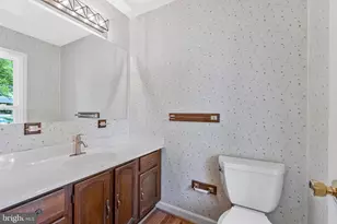 4613 Fillingame Dr, Chantilly, VA 20151 - Photo 24