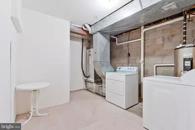 4613 Fillingame Drive, Chantilly, VA 20151 - Photo 30