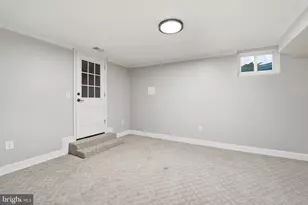 2638 Oakton Glen Dr, Vienna, VA 22181 - Photo 50