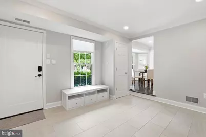 2638 Oakton Glen Drive, Vienna, VA 22181 - Photo 16