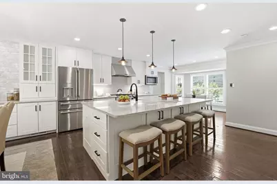 2638 Oakton Glen Drive, Vienna, VA 22181 - Photo 6