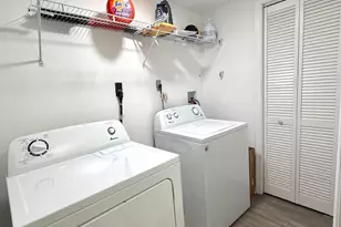 4929 Tibbitt Ln, Burke, VA 22015 - Photo 10