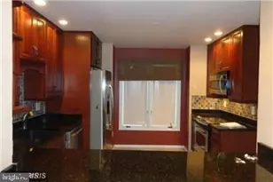 12500 Flatwood Cir, Fairfax, VA 22033 - Photo 12