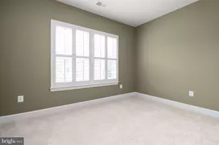102 Pearl St, Herndon, VA 20170 - Photo 46