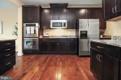 102 Pearl Street, Herndon, VA 20170 - Photo 14