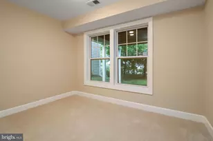 102 Pearl St, Herndon, VA 20170 - Photo 52