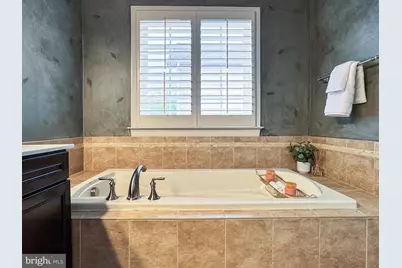 102 Pearl Street, Herndon, VA 20170 - Photo 38