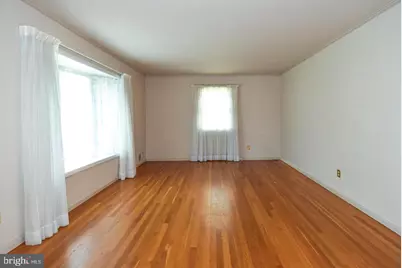 606 Kingsley Road SW, Vienna, VA 22180 - Photo 6