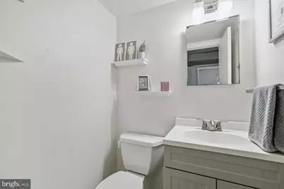 8806 Dianne Place, Springfield, VA 22152 - Photo 14