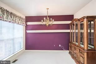 8359 Regal Oak Ct, Springfield, VA 22152 - Photo 14