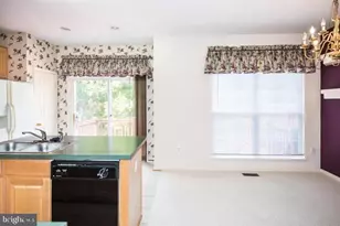8359 Regal Oak Ct, Springfield, VA 22152 - Photo 8