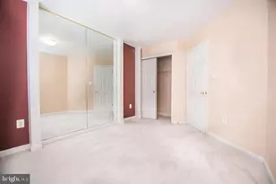 8359 Regal Oak Ct, Springfield, VA 22152 - Photo 20