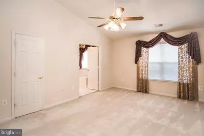 8359 Regal Oak Court, Springfield, VA 22152 - Photo 16
