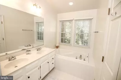 1392 Park Garden Lane, Reston, VA 20194 - Photo 30