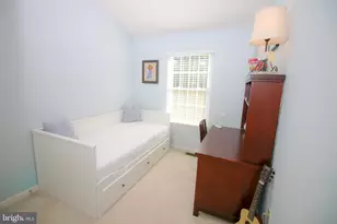 1392 Park Garden Ln, Reston, VA 20194 - Photo 40