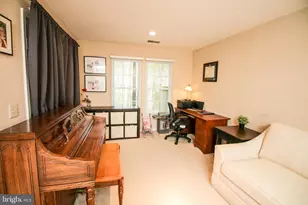1392 Park Garden Ln, Reston, VA 20194 - Photo 44
