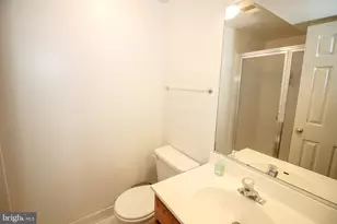 1392 Park Garden Ln, Reston, VA 20194 - Photo 48