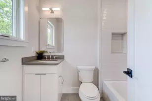 506 Kingsley Rd SW, Vienna, VA 22180 - Photo 118