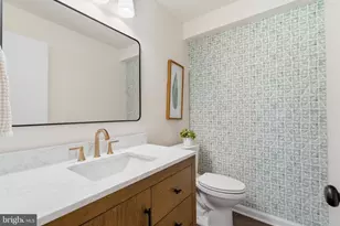 5211 Stonington Dr, Fairfax, VA 22032 - Photo 26