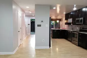 1329 Northgate Square, Reston, VA 20190 - Photo 10