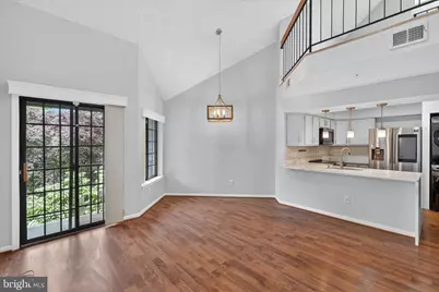 6009 Mersey Oaks Way #E, Alexandria, VA 22315 - Photo 4