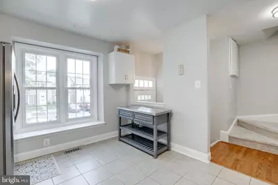 8657 Dellway Lane, Vienna, VA 22180 - Photo 10