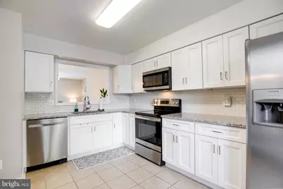 8657 Dellway Lane, Vienna, VA 22180 - Photo 8