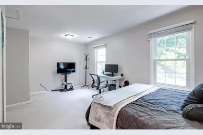 8657 Dellway Lane, Vienna, VA 22180 - Photo 24