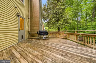 7730 Brandeis Way, Springfield, VA 22153 - Photo 16