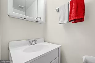 7730 Brandeis Way, Springfield, VA 22153 - Photo 14