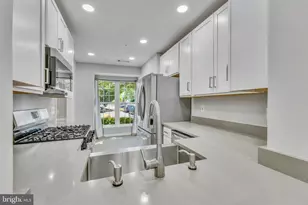 5980 Kimberly Anne Way, Alexandria, VA 22310 - Photo 8