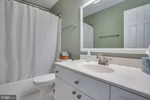 5736 Governors Pond Cir, Alexandria, VA 22310 - Photo 28