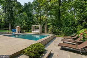 1210 Corbin Ct, McLean, VA 22101 - Photo 6