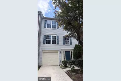 13643 Saint Johns Wood Place, Herndon, VA 20171 - Photo 2