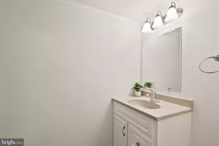 1694 Sierra Woods Ct, Reston, VA 20194 - Photo 46