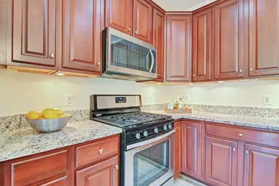 4151 Castlecary Lane #301, Fairfax, VA 22030 - Photo 22