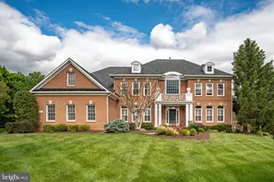 2939 Fox Mill Manor Dr, Oakton, VA 22124 - Photo 1