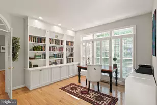 10082 Roseland Ridge Rd, Fairfax Station, VA 22039 - Photo 28