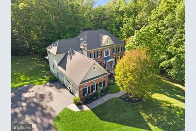 10082 Roseland Ridge Road, Fairfax Station, VA 22039 - Photo 2