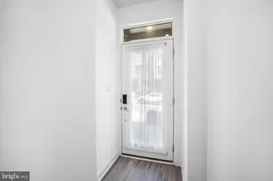 9257 Wood Violet Ct, Fairfax, VA 22031 - Photo 12