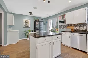9639 Franklin Woods Pl, Lorton, VA 22079 - Photo 12