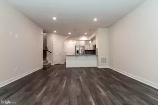 2328 Water Promenade Ave, Herndon, VA 20171 - Photo 16