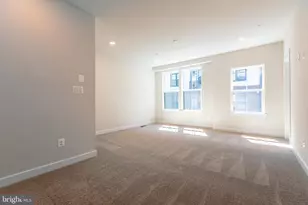 2328 Water Promenade Ave, Herndon, VA 20171 - Photo 36