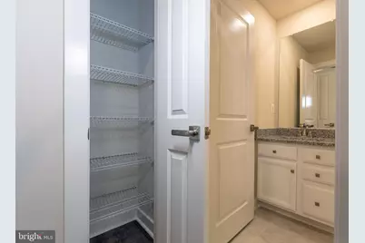 2328 Water Promenade Avenue, Herndon, VA 20171 - Photo 48