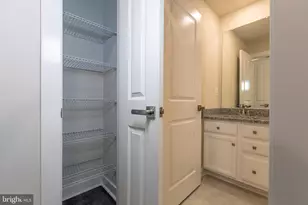 2328 Water Promenade Ave, Herndon, VA 20171 - Photo 48