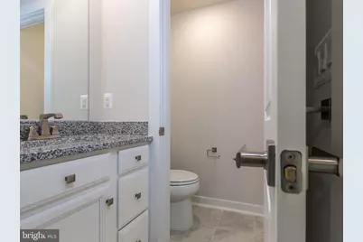 2328 Water Promenade Avenue, Herndon, VA 20171 - Photo 46