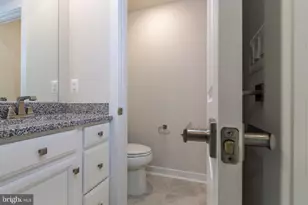 2328 Water Promenade Ave, Herndon, VA 20171 - Photo 46
