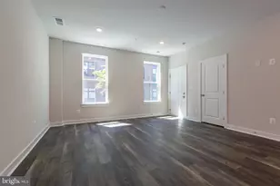 2328 Water Promenade Ave, Herndon, VA 20171 - Photo 18