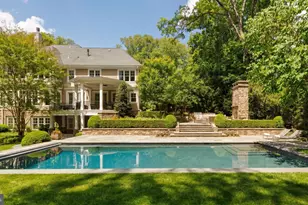 6719 Wemberly Way, McLean, VA 22101 - Photo 2