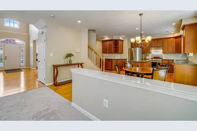 6758 Edge Cliff Drive, Alexandria, VA 22315 - Photo 16